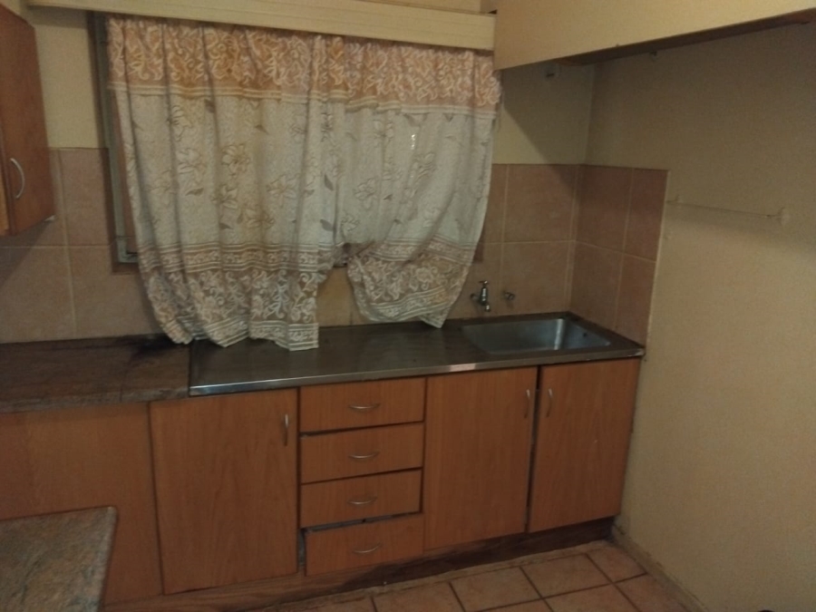 1 Bedroom Property for Sale in Wilkoppies North West